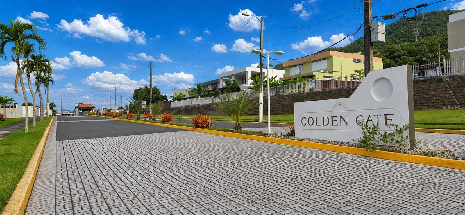 GOLDEN GATE II - Residential