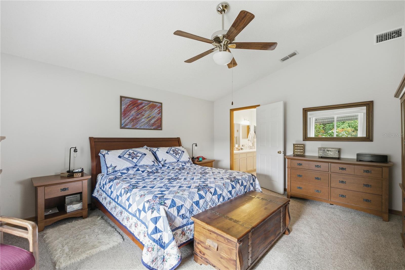 ON TOP/THE WORLD PH 01 A SEC 01 - Residential