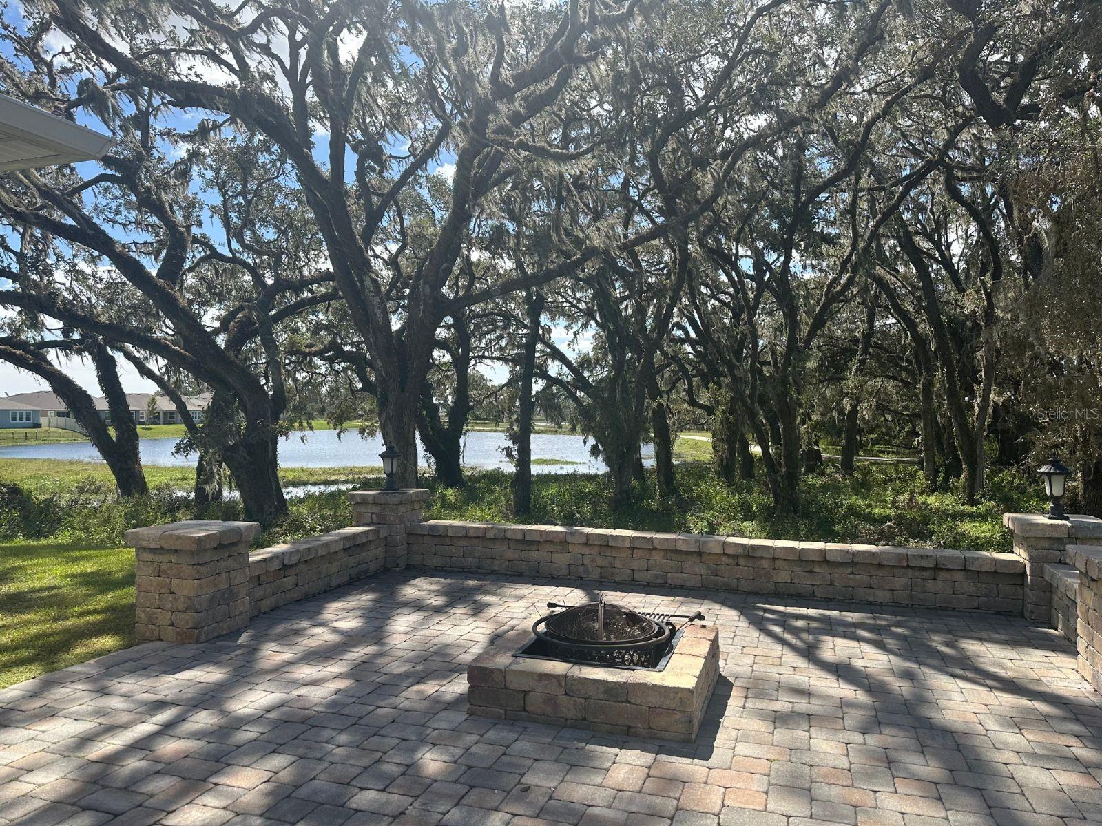 MIRADA PRCL 18-1 - Residential Lease