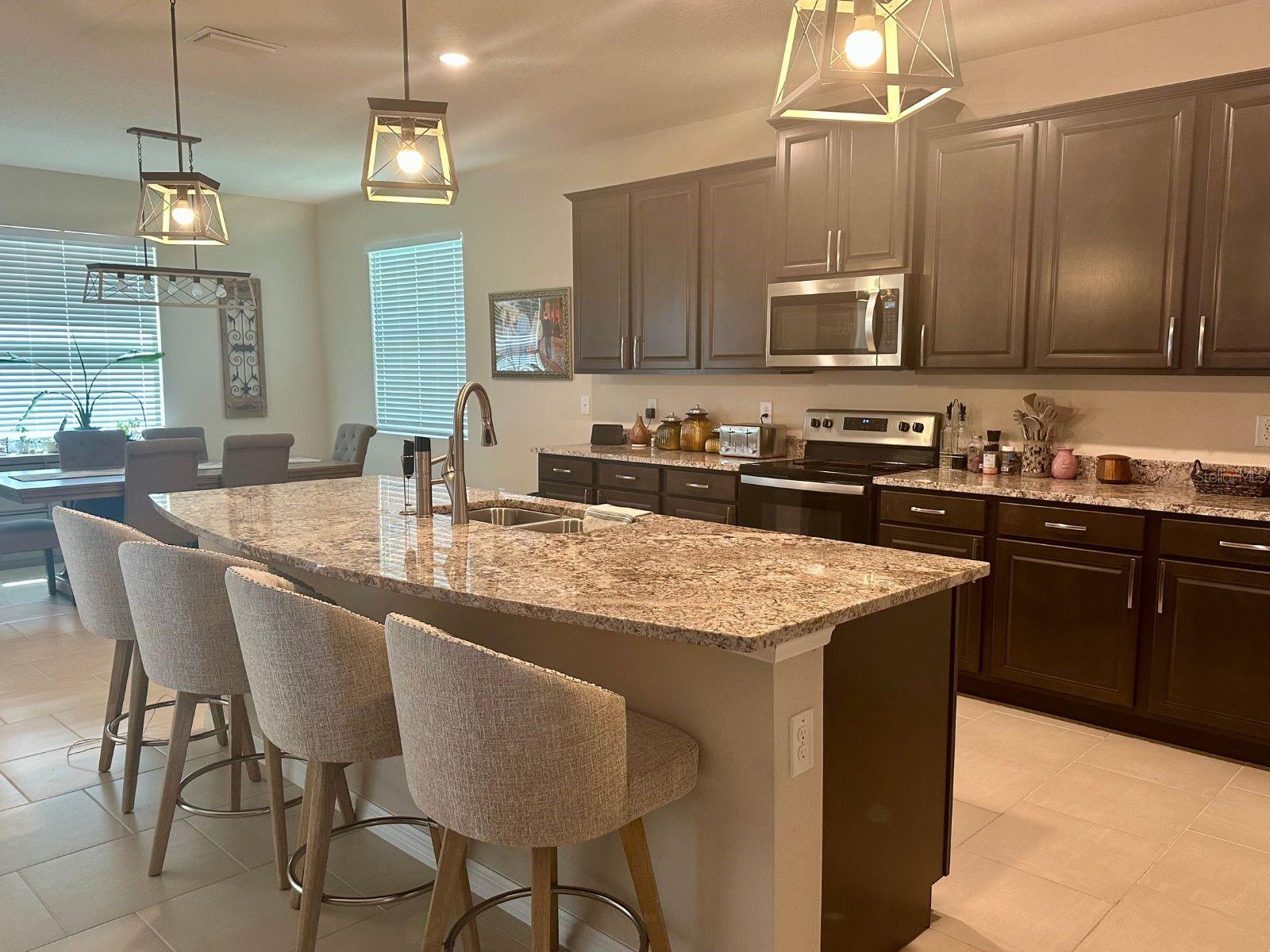 MIRADA PRCL 18-1 - Residential Lease