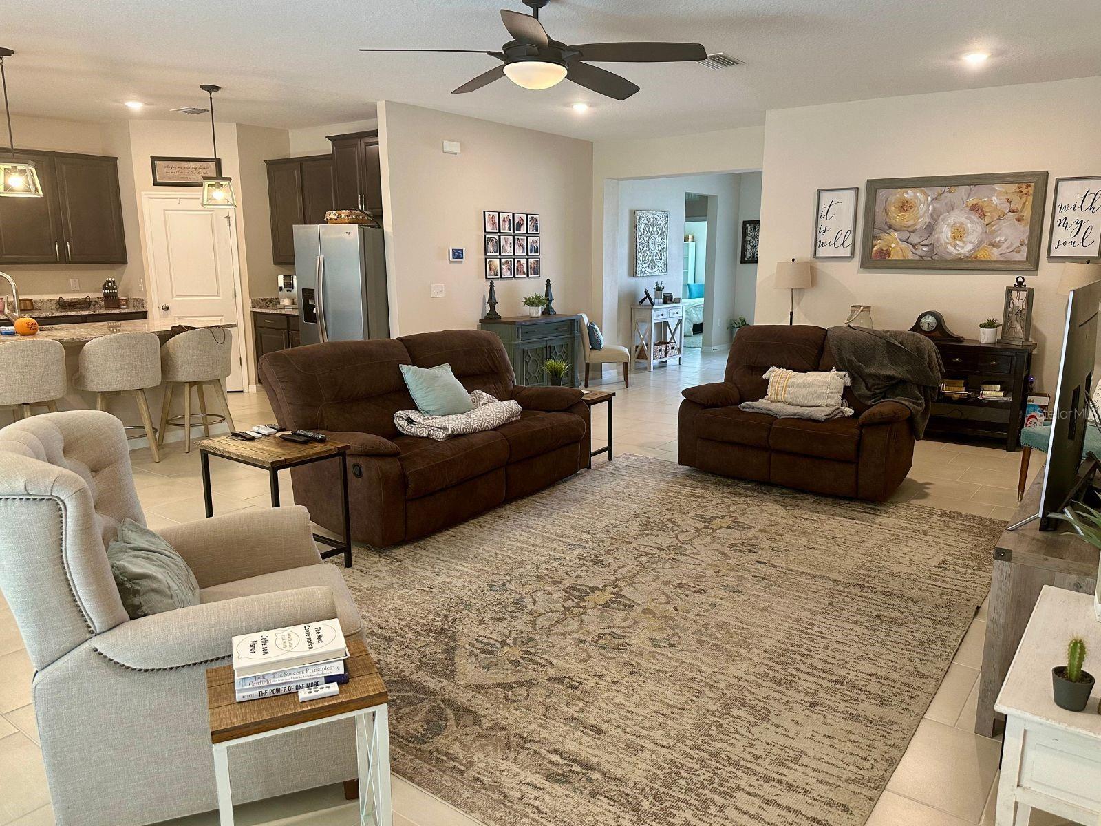 MIRADA PRCL 18-1 - Residential Lease