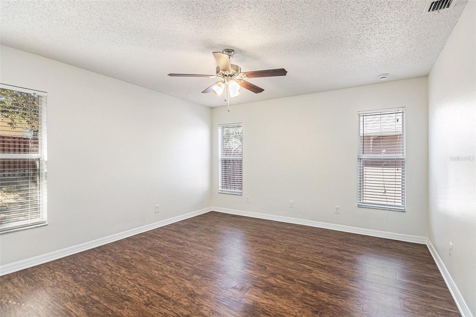 GROVELAND LEXINGTON VILLAGE PH I - Residential