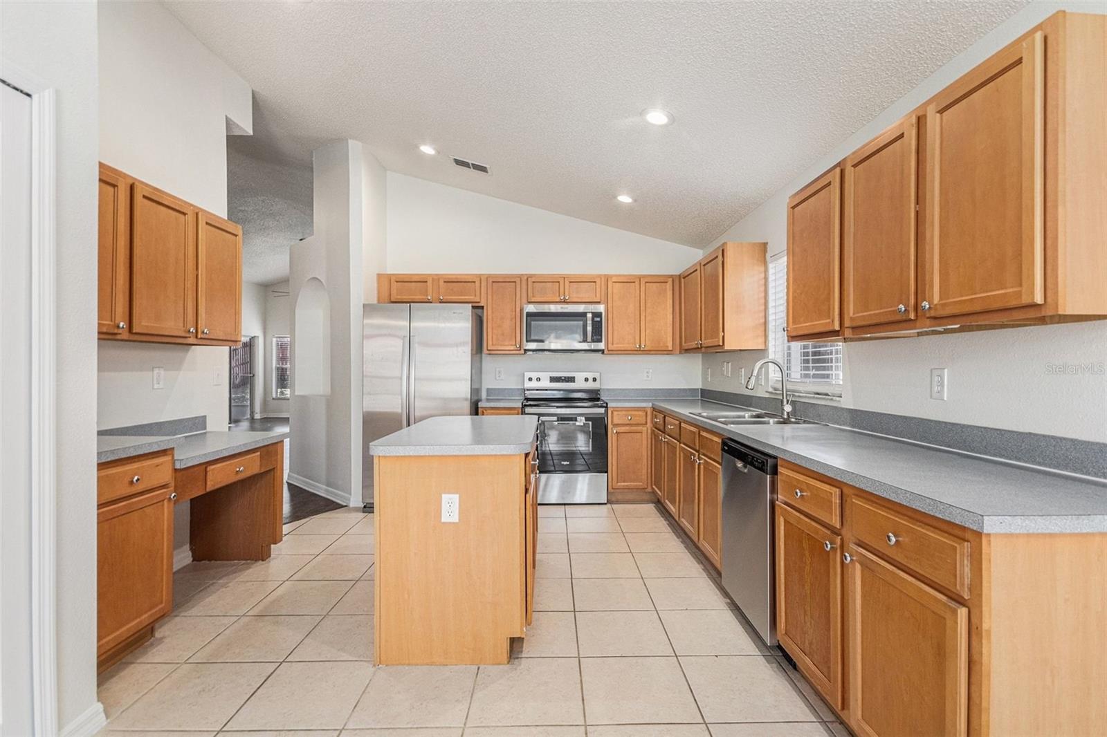 GROVELAND LEXINGTON VILLAGE PH I - Residential