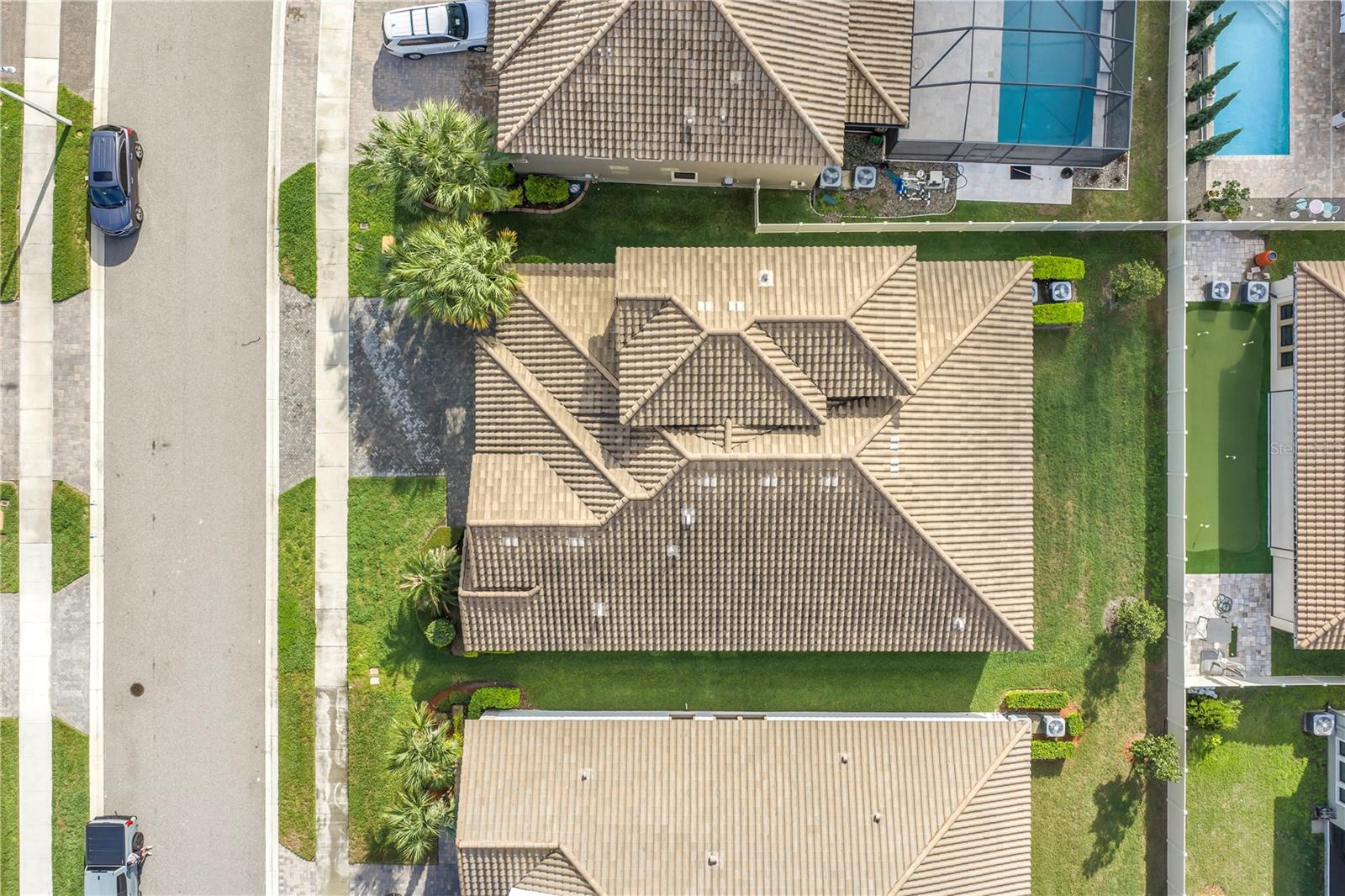 PRISTINE LAKE PRESERVE - Residential