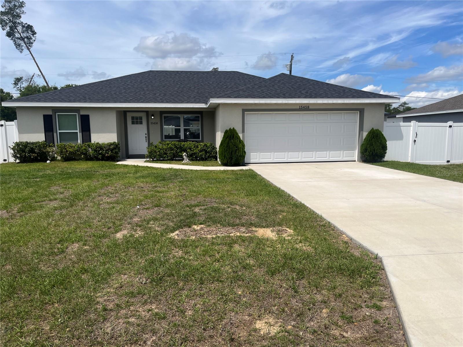 MARION OAKS UN 03 - Residential