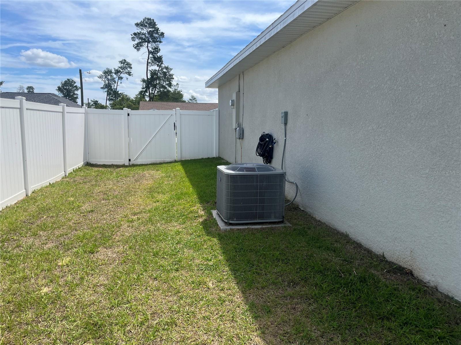 MARION OAKS UN 03 - Residential