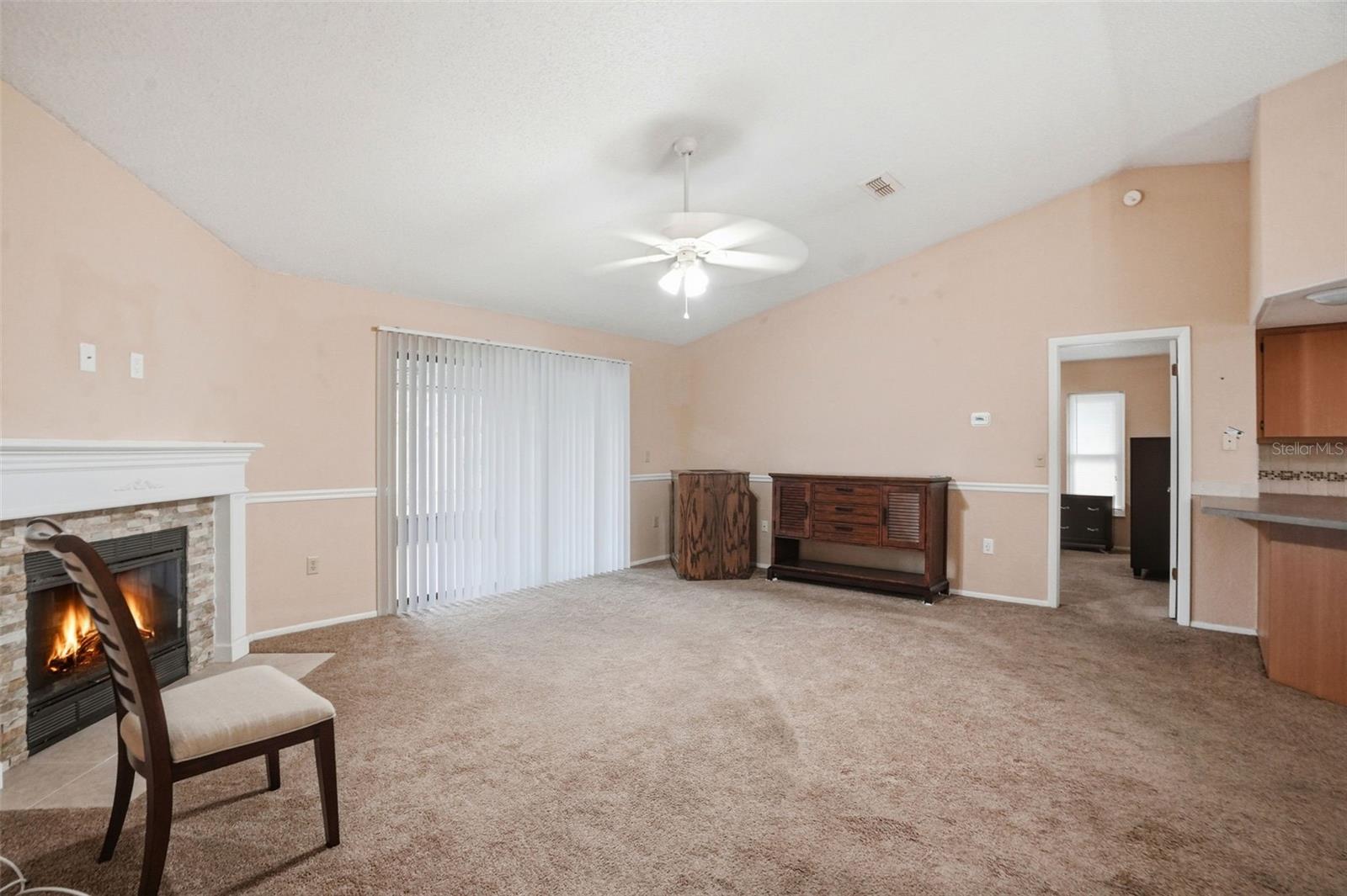 SPRING HILL - Residential