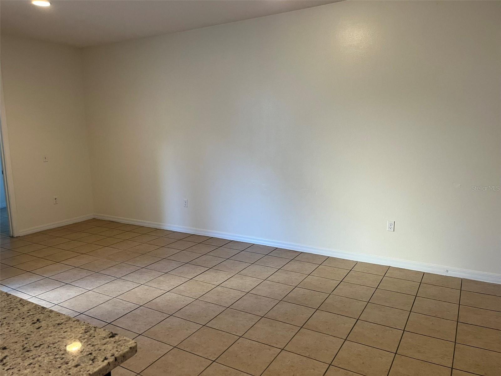 MATHEWS ADD RESUB - Residential Lease