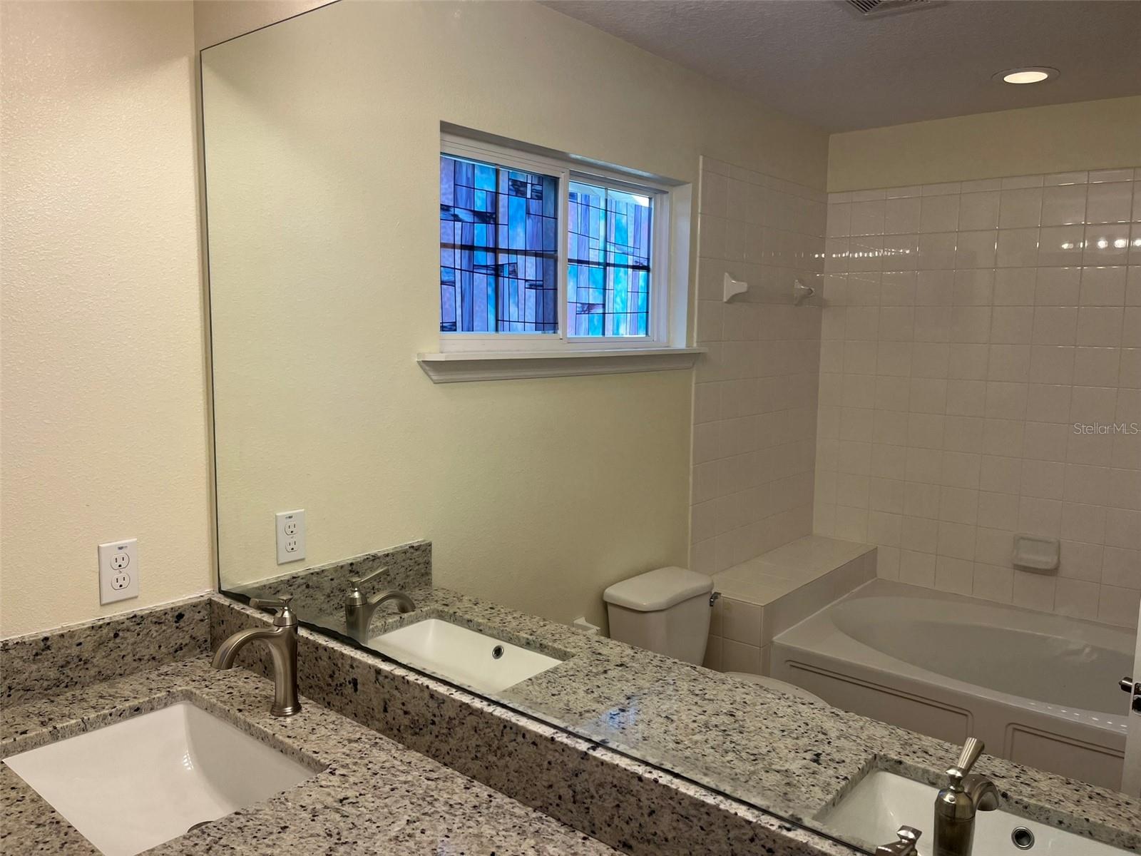 MATHEWS ADD RESUB - Residential Lease