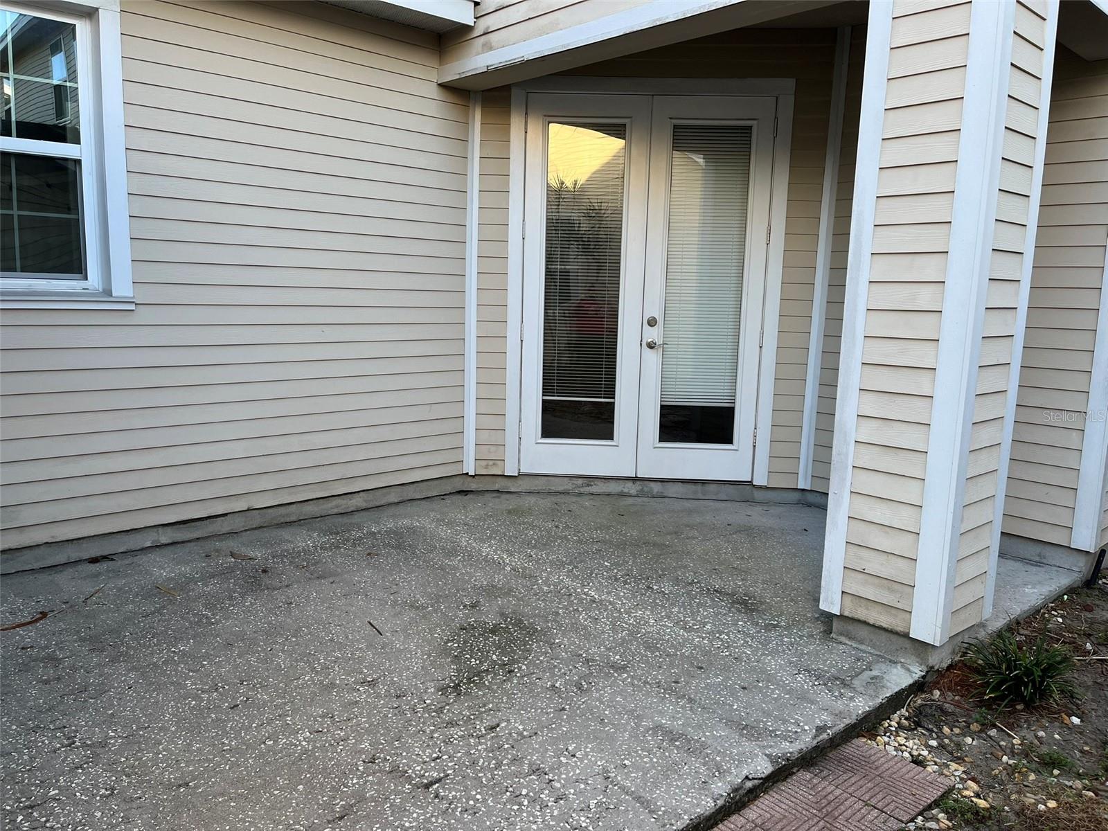 MATHEWS ADD RESUB - Residential Lease