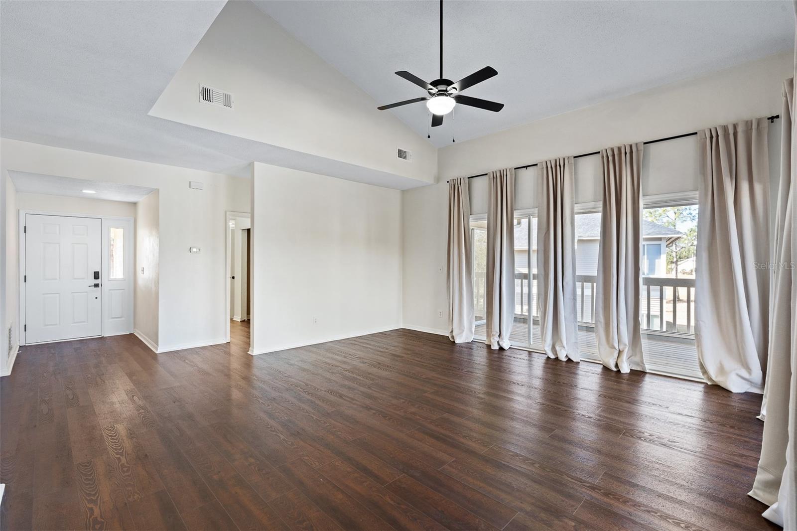 PLANTATION BAY PH 01A UNIT 01-6 - Residential