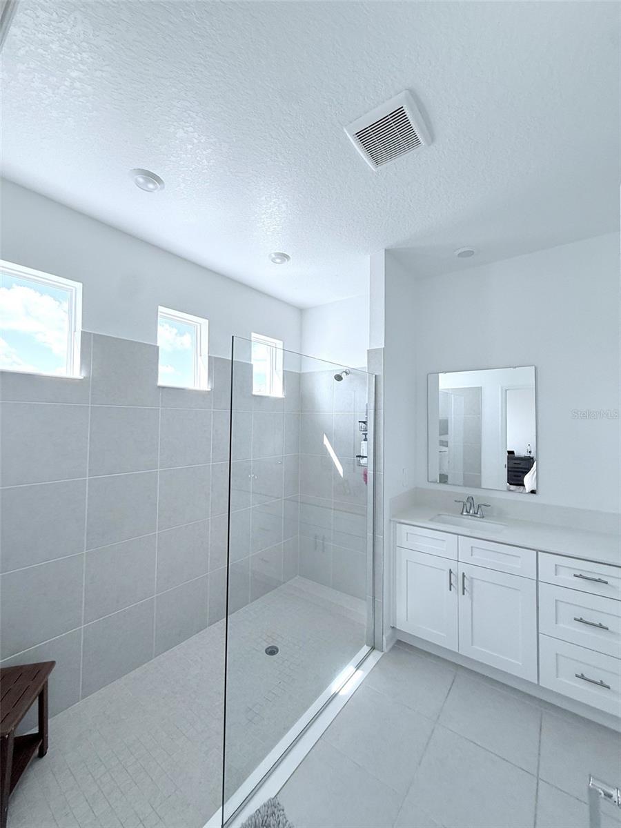 BRONSON'S RDG REPLAT - Residential