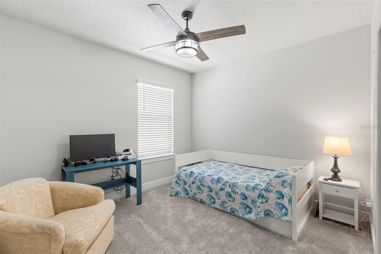 BROOKSIDE ESTATES - Residential Lease