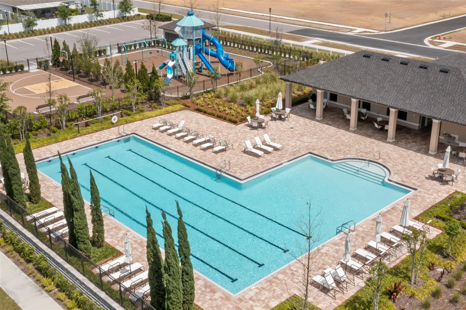 BROOKSIDE ESTATES - Residential Lease