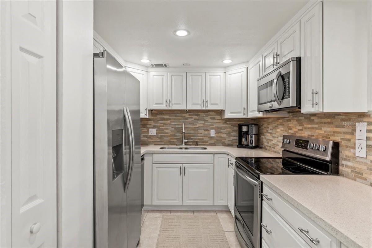 REGENCY PLAZA CONDO - Residential