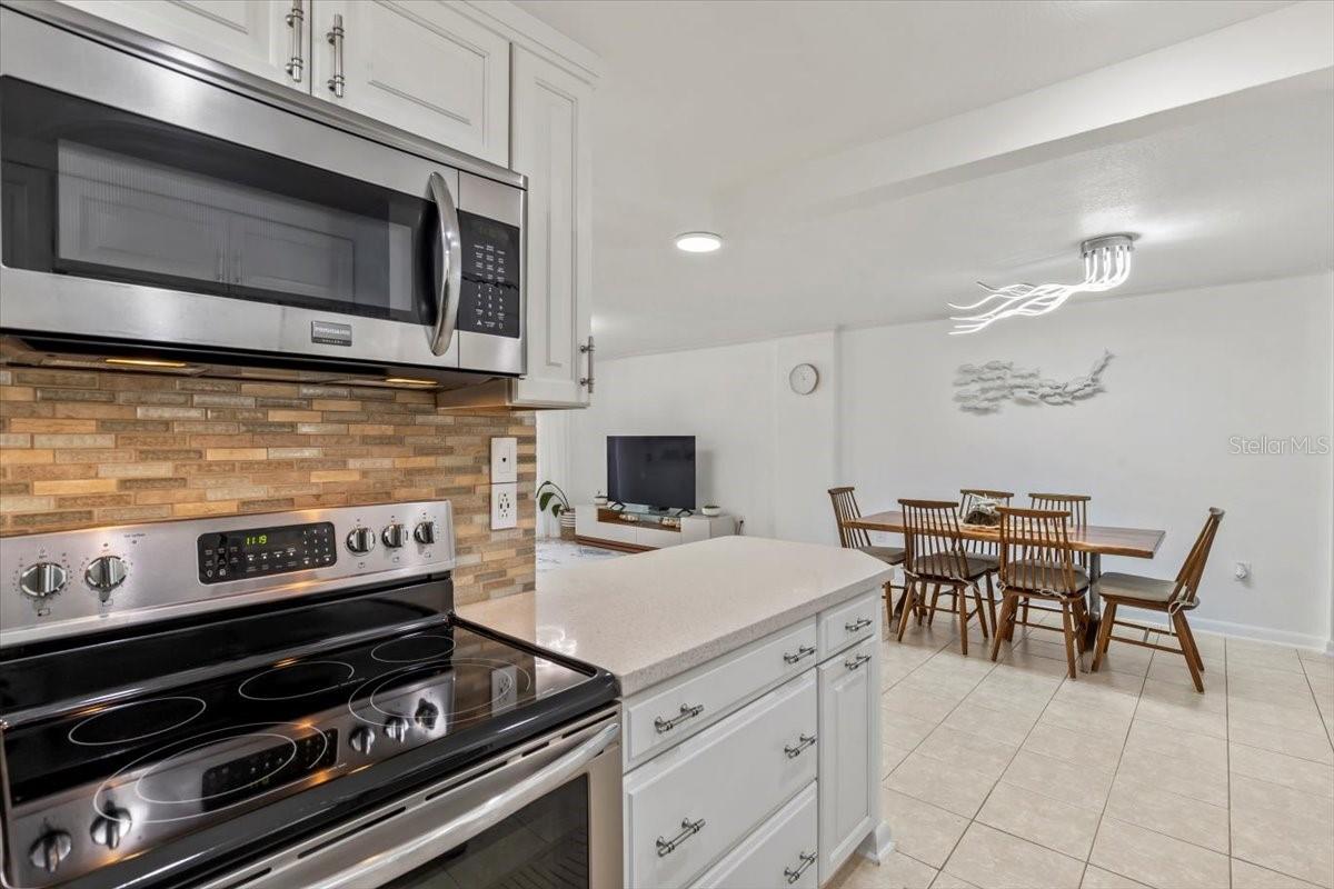 REGENCY PLAZA CONDO - Residential