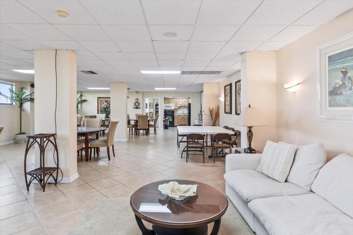 REGENCY PLAZA CONDO - Residential