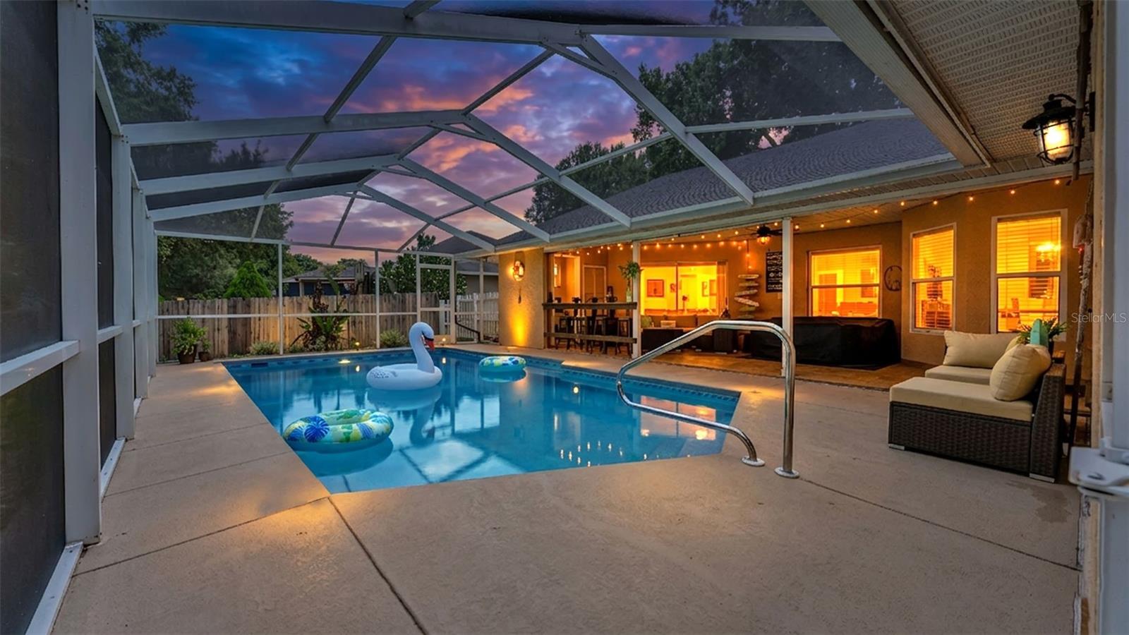 545 HUNTERS RUN BOULEVARD