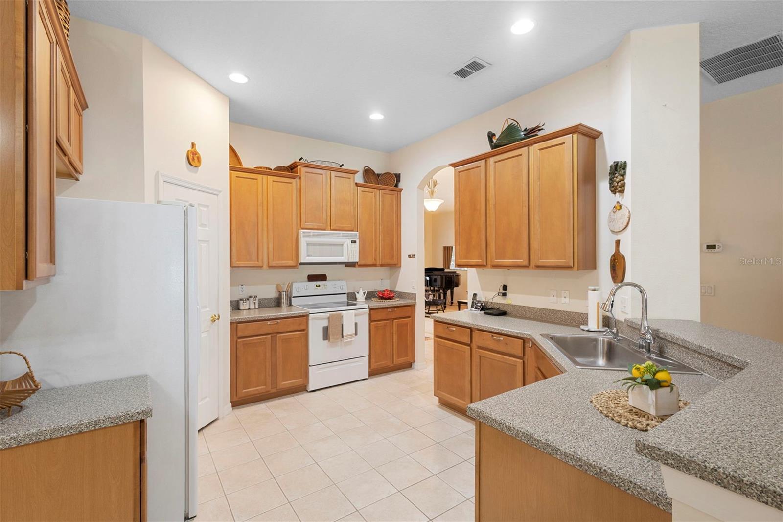 SAXON WOODS UNIT IIIA - Residential