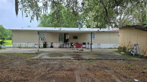Photo of 150 Hunter Road, Palatka, FL 32177 (MLS # P4939040)