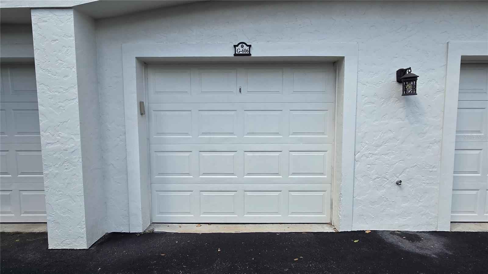 REGISTRY/MICHIGAN PARK CONDO - Residential