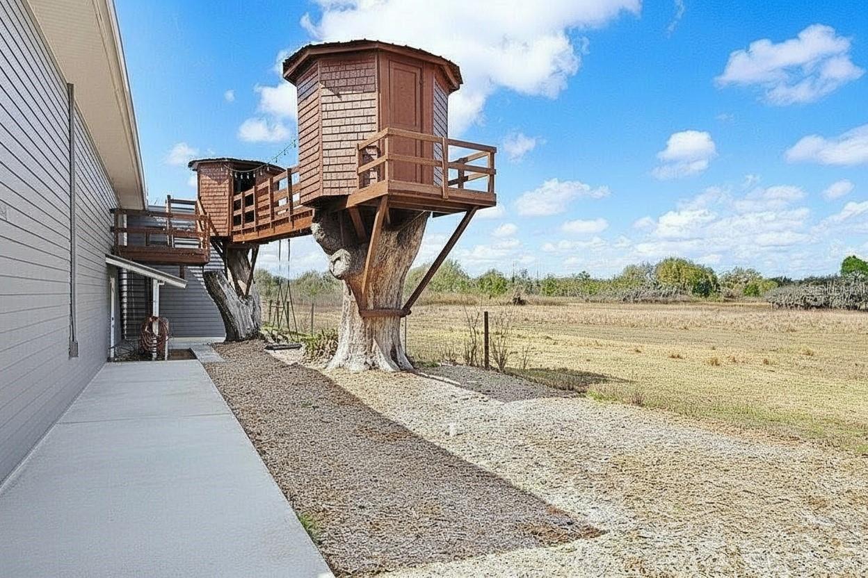 ACREAGE - Residential