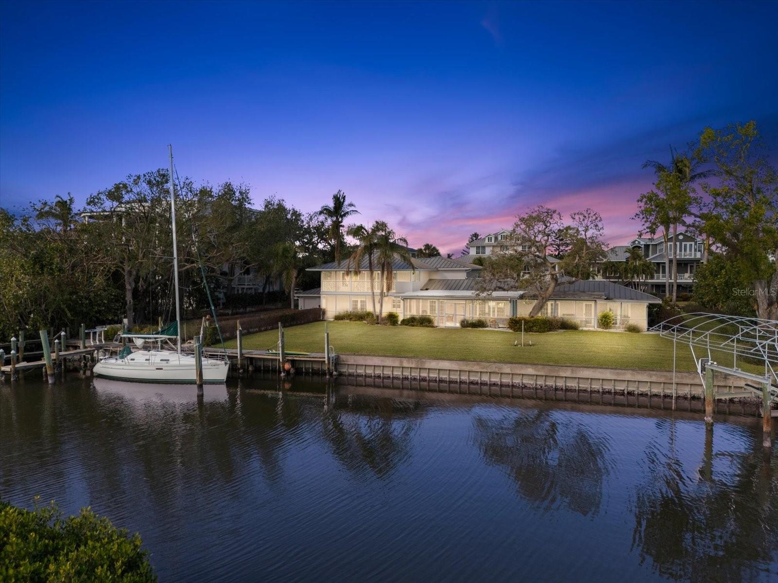 7056 HAWKS HARBOR CIRCLE