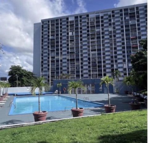 1019 AVE LUIS VIGOREAUX PH-J GUAYNABO  00968