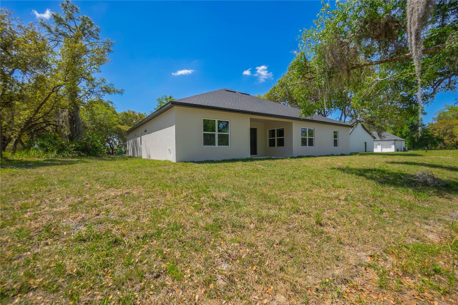 BAY MEADOW AT 7 LAKES - Residential