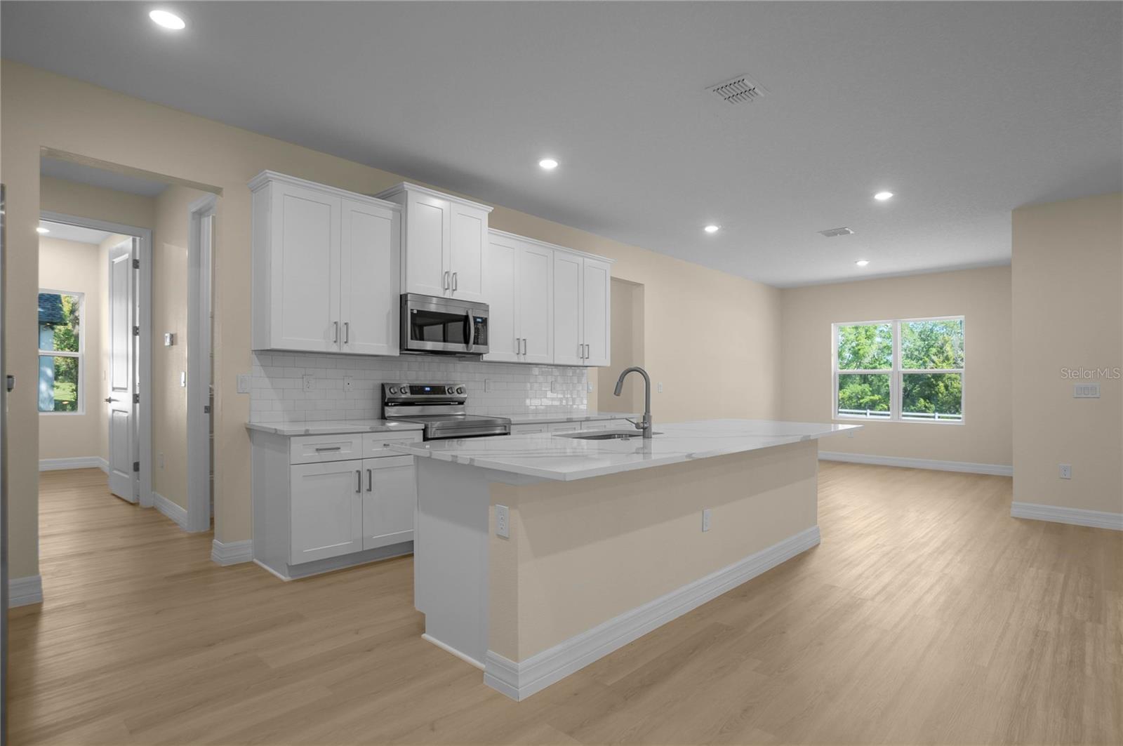 BAY MEADOW AT 7 LAKES - Residential