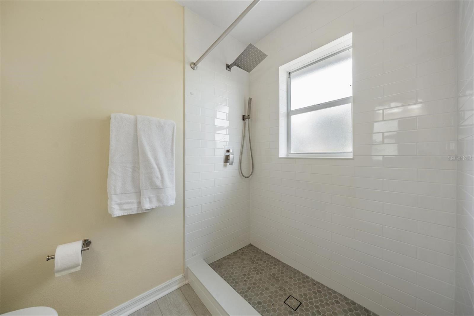 BEACHSIDE VILLAS OF INDIAN ROCKS BEACH - Residential