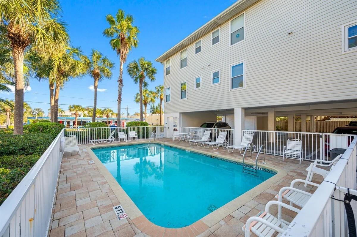 BEACHSIDE VILLAS OF INDIAN ROCKS BEACH - Residential