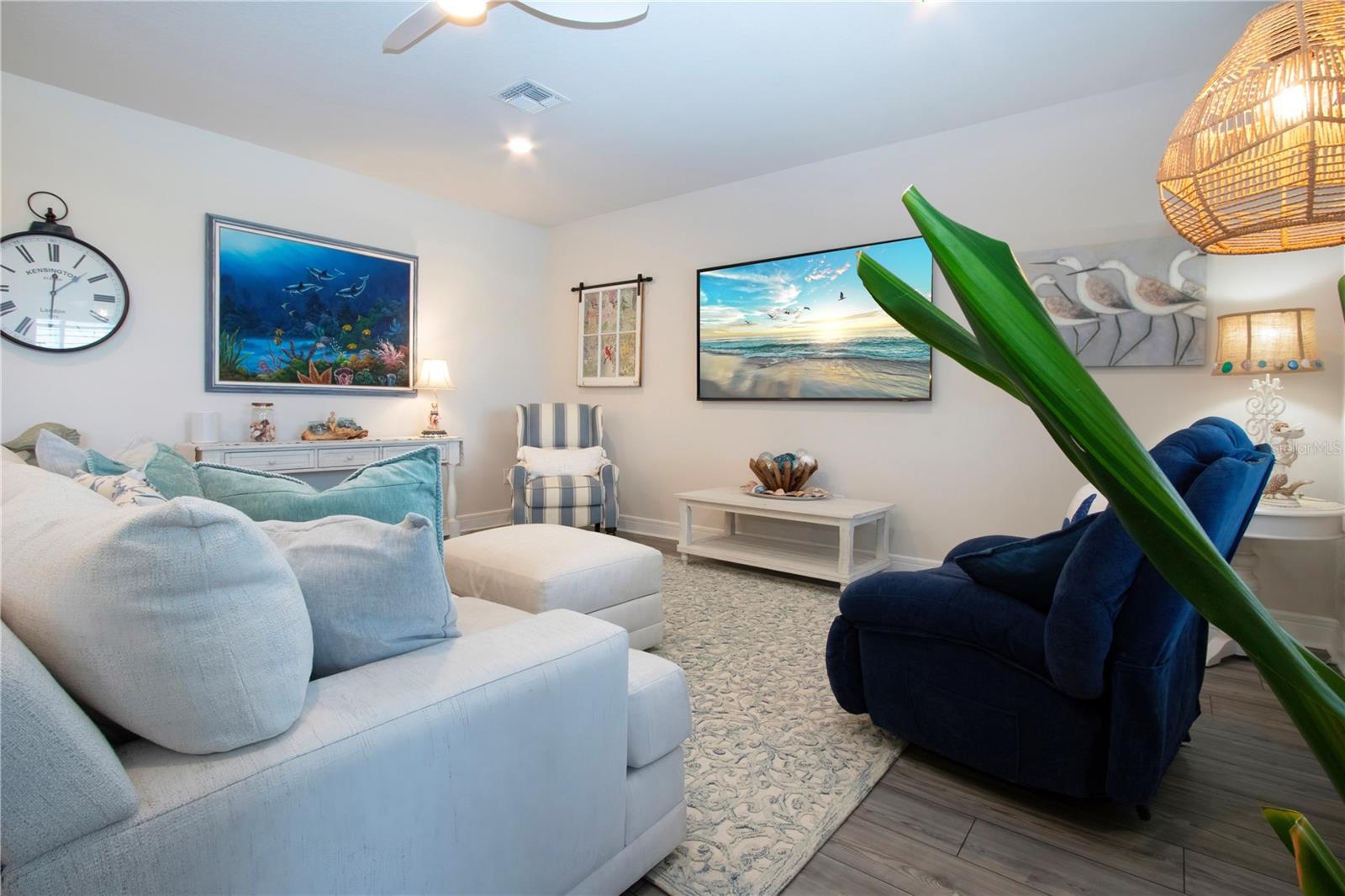 8232 REEFBAY COVE