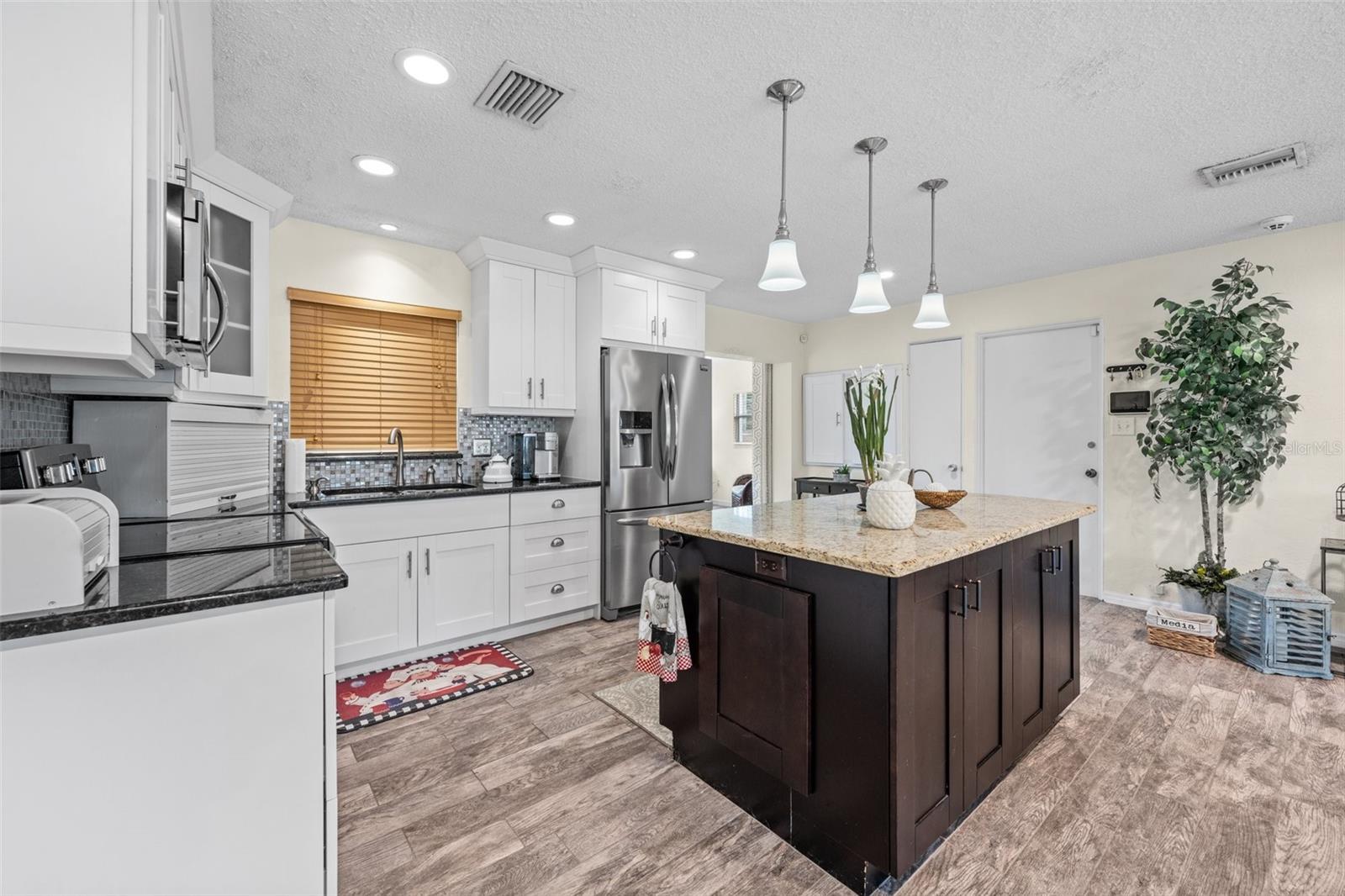 BRENTWOOD HEIGHTS 2ND ADD - Residential