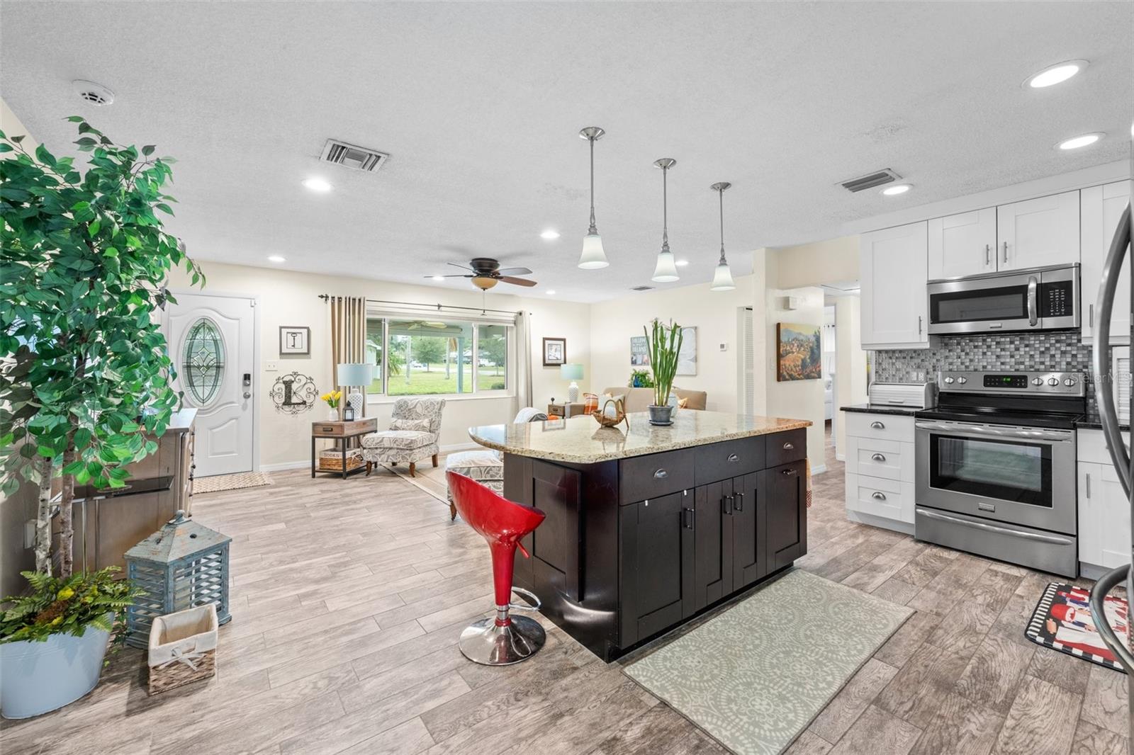 BRENTWOOD HEIGHTS 2ND ADD - Residential