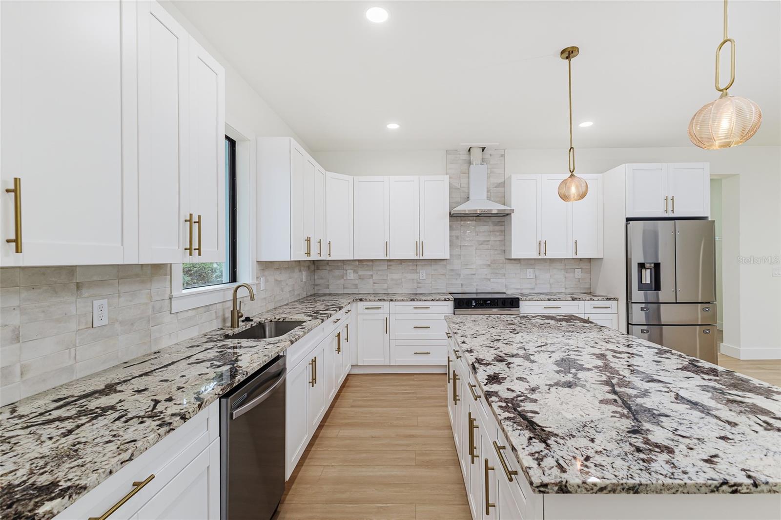 TEMPLE CREST UNIT 3 - Residential