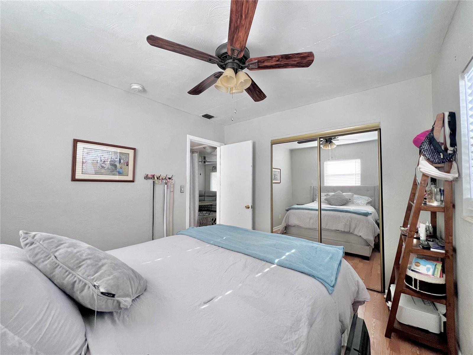 DON-ART ESTATES - Residential