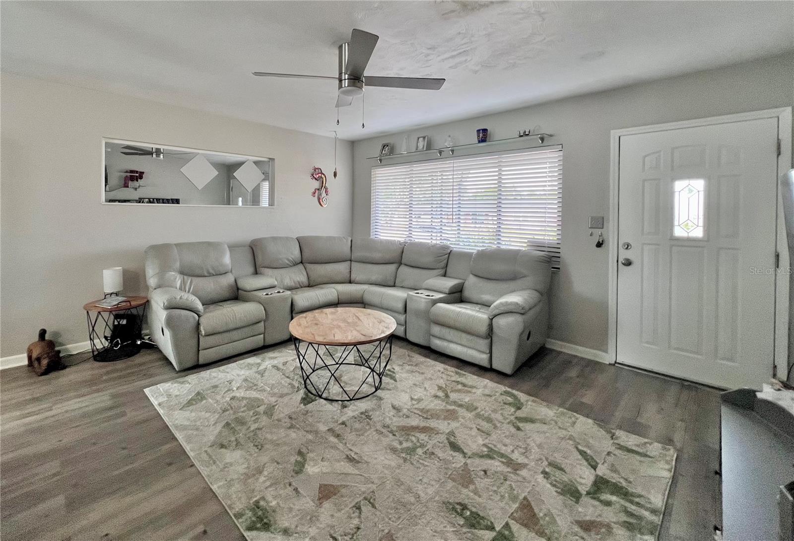 DON-ART ESTATES - Residential