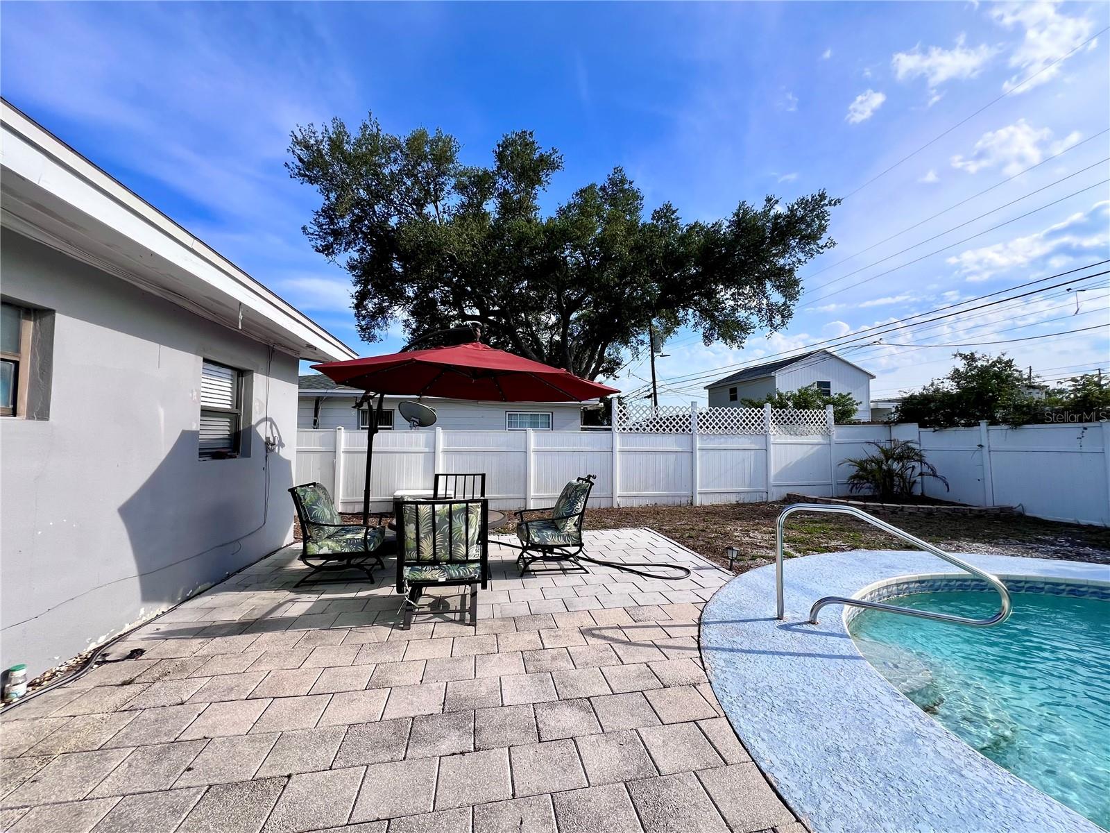 DON-ART ESTATES - Residential