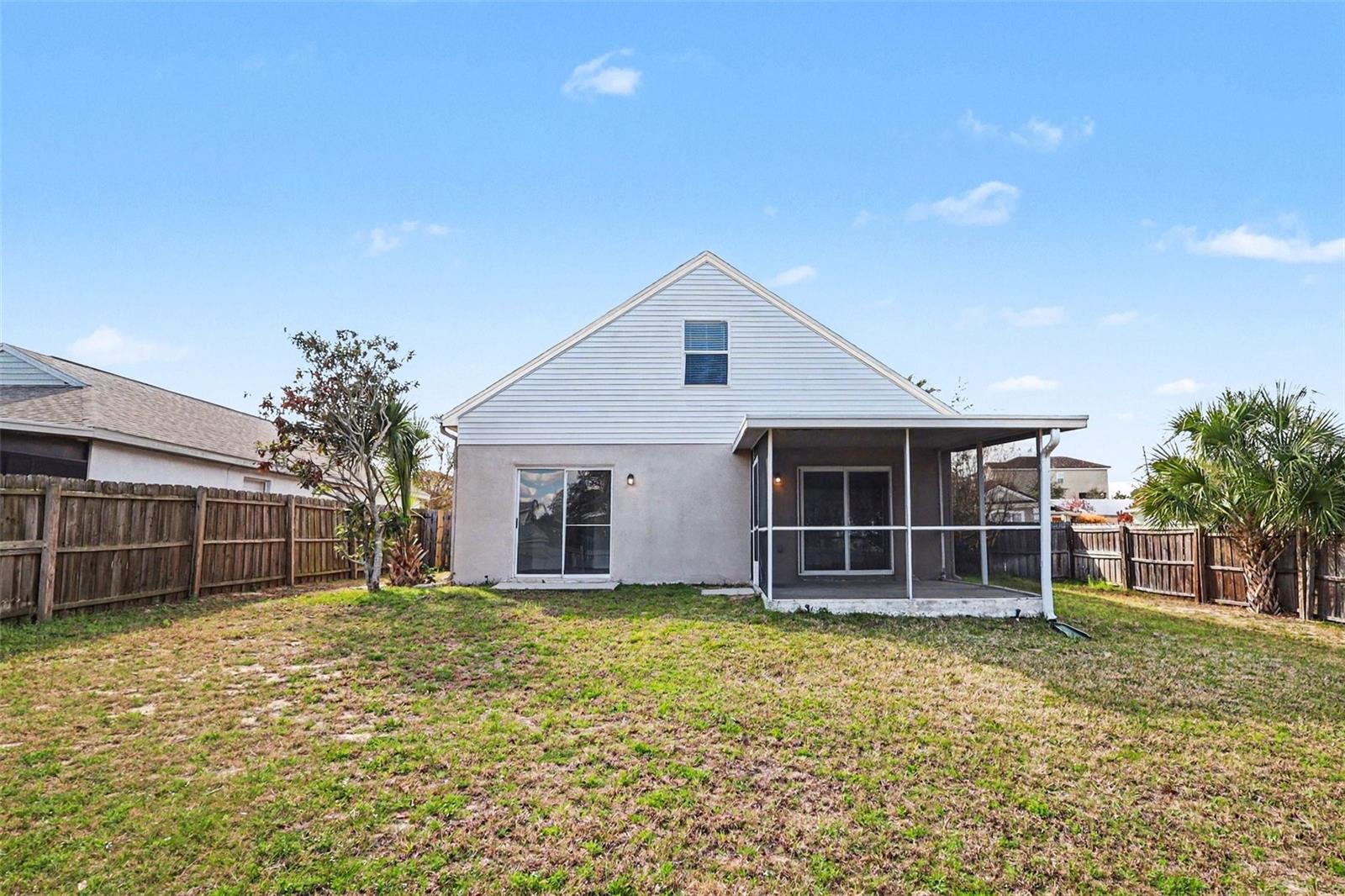 ROYAL RIDGE - Residential