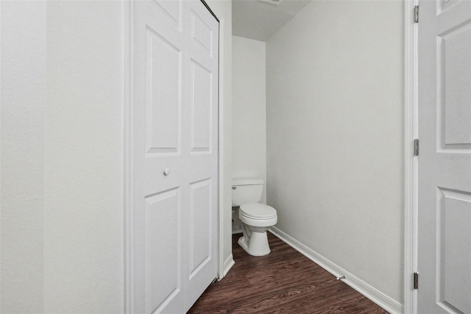 ROYAL RIDGE - Residential