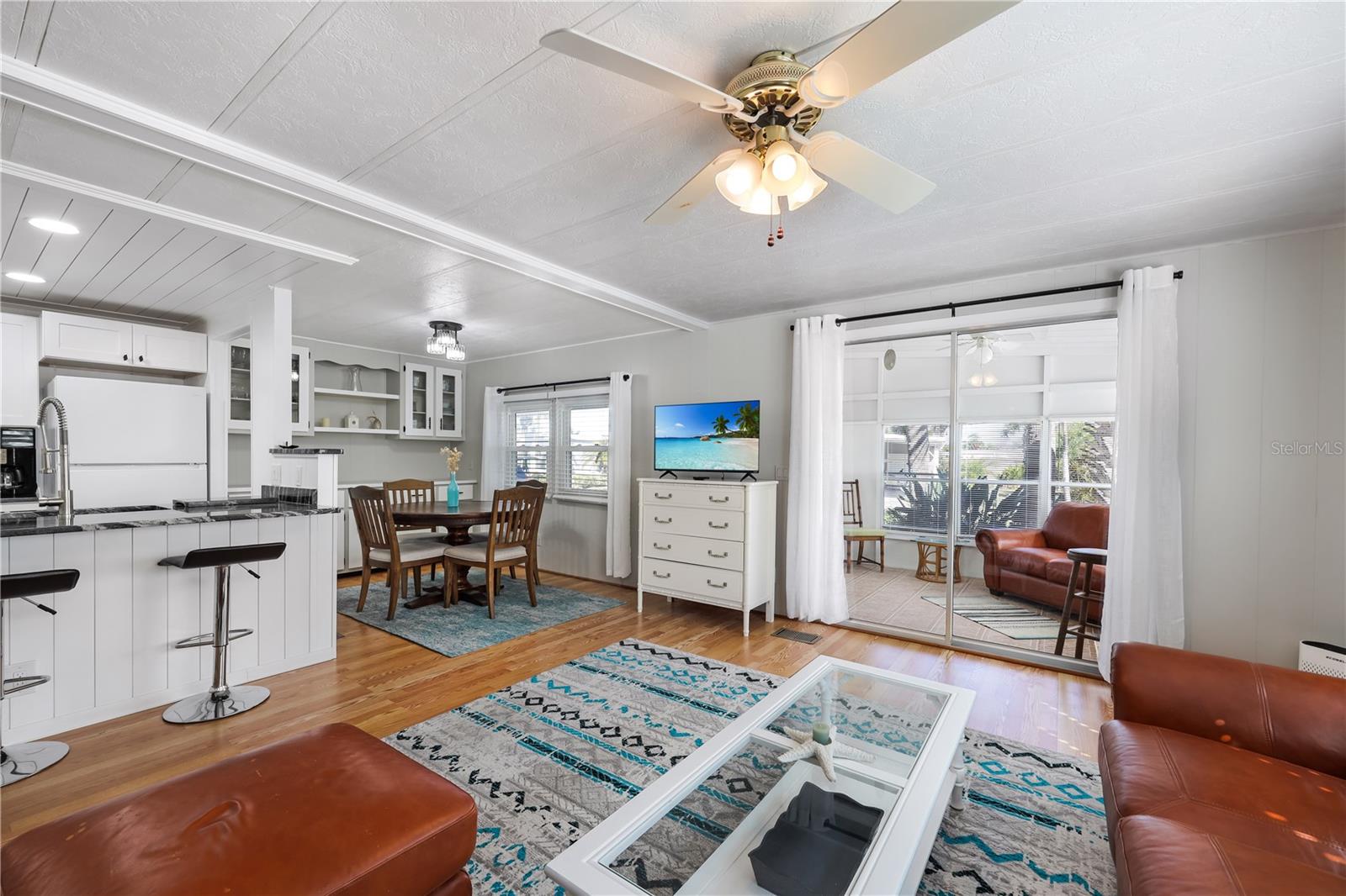 MAPLE LEAF ESTATES - Residential