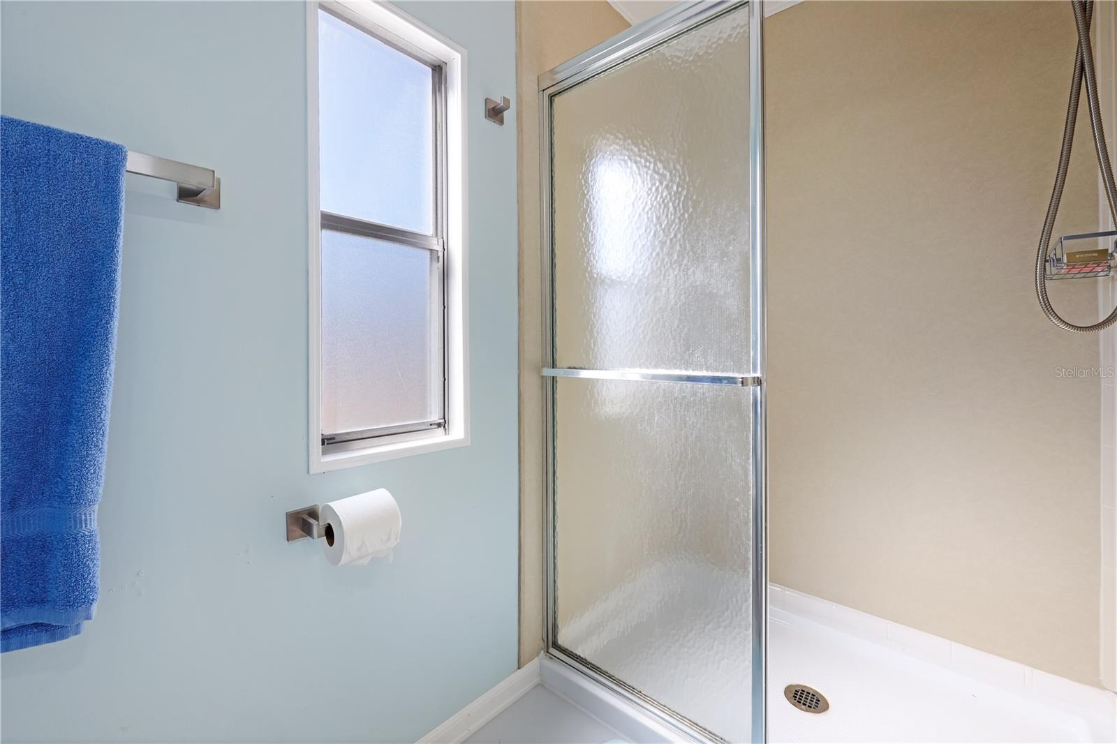 MAPLE LEAF ESTATES - Residential