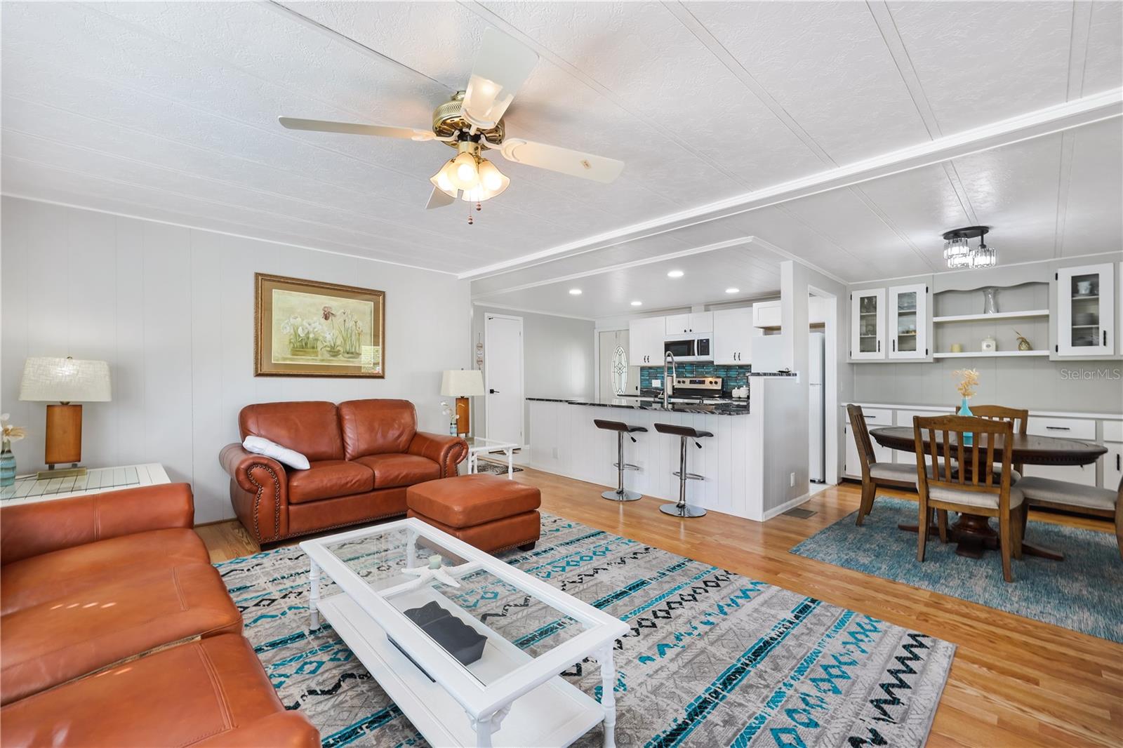 MAPLE LEAF ESTATES - Residential