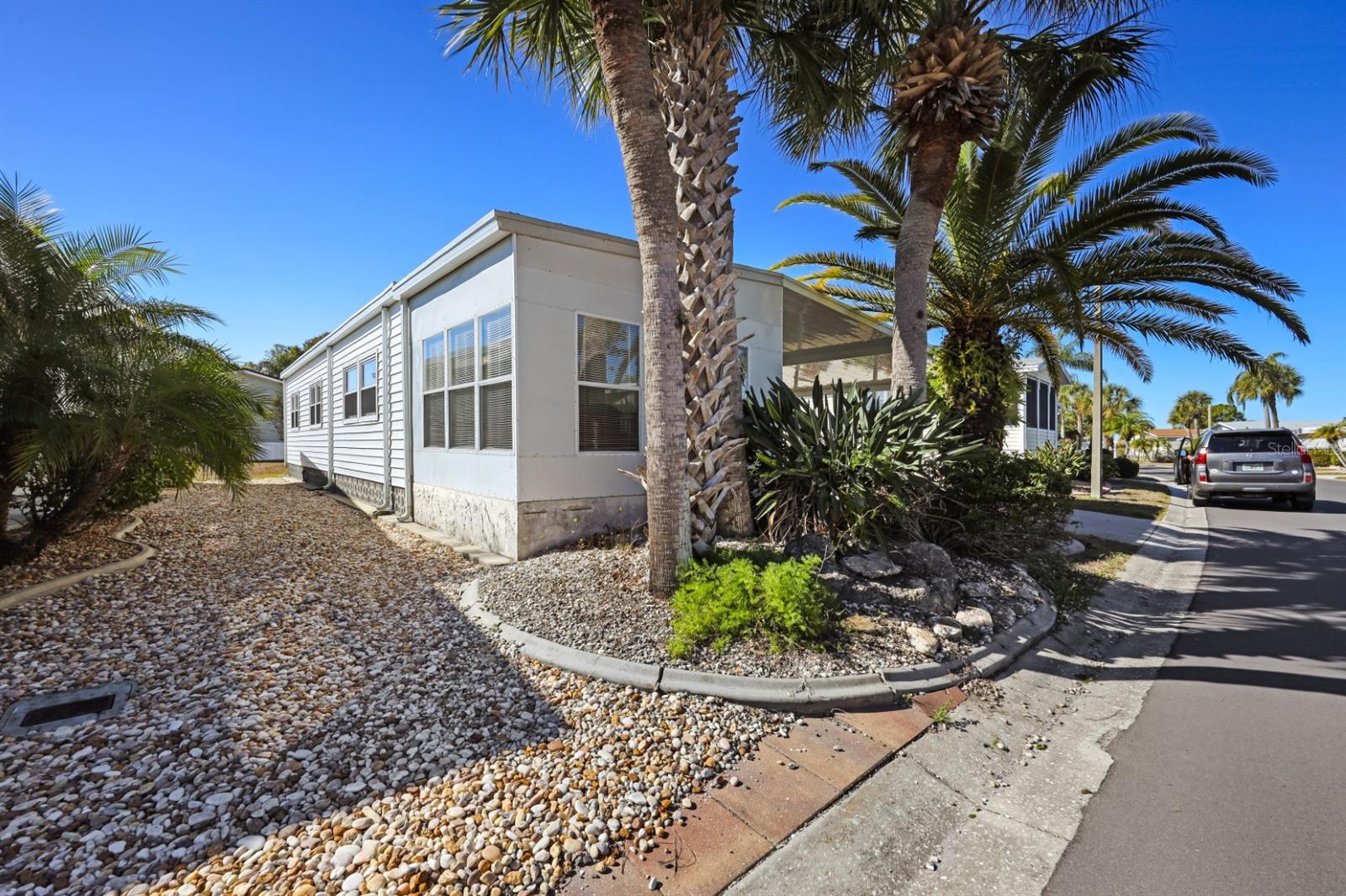 MAPLE LEAF ESTATES - Residential