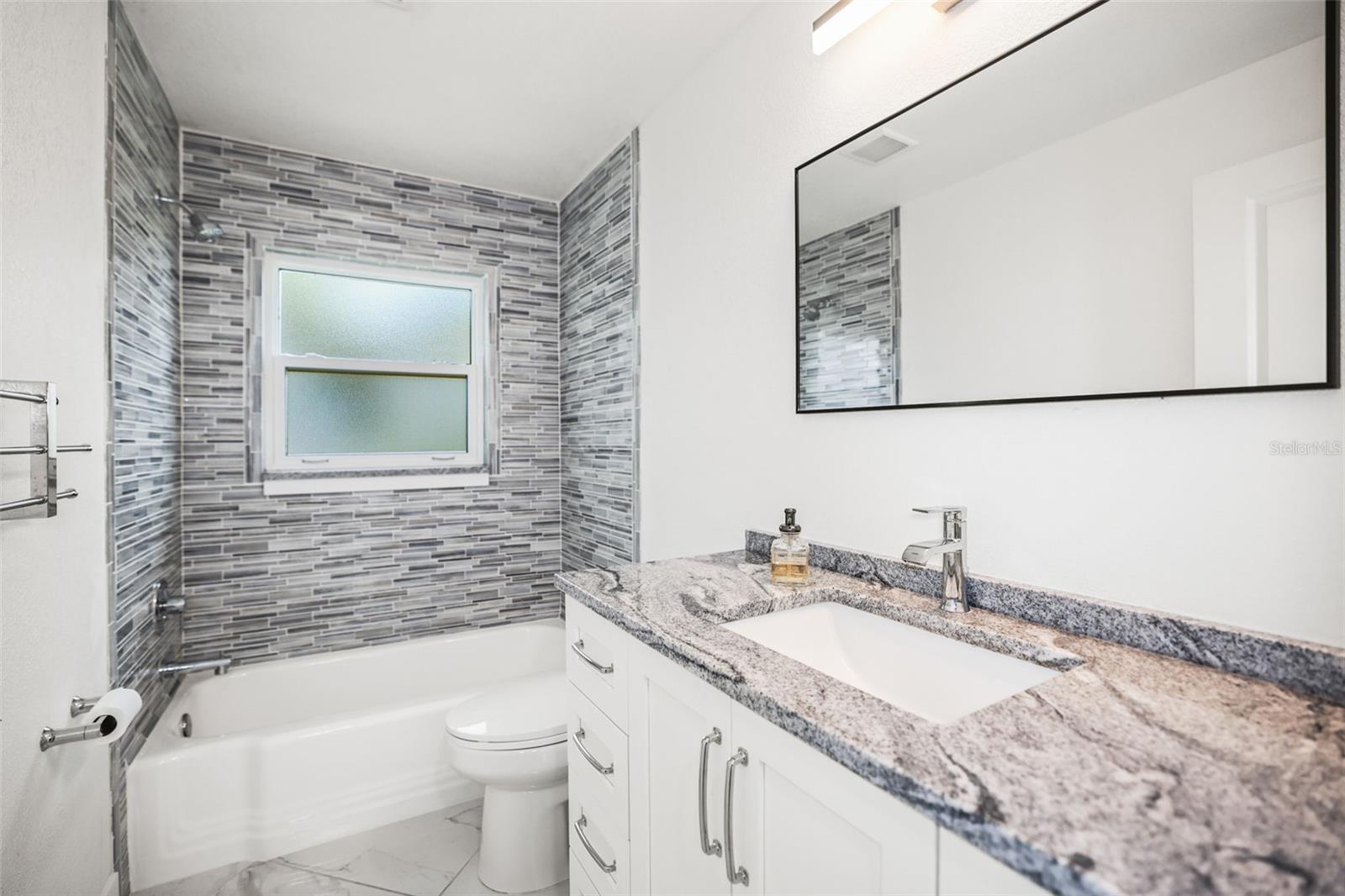 IDLEWILD ESTATES - Residential