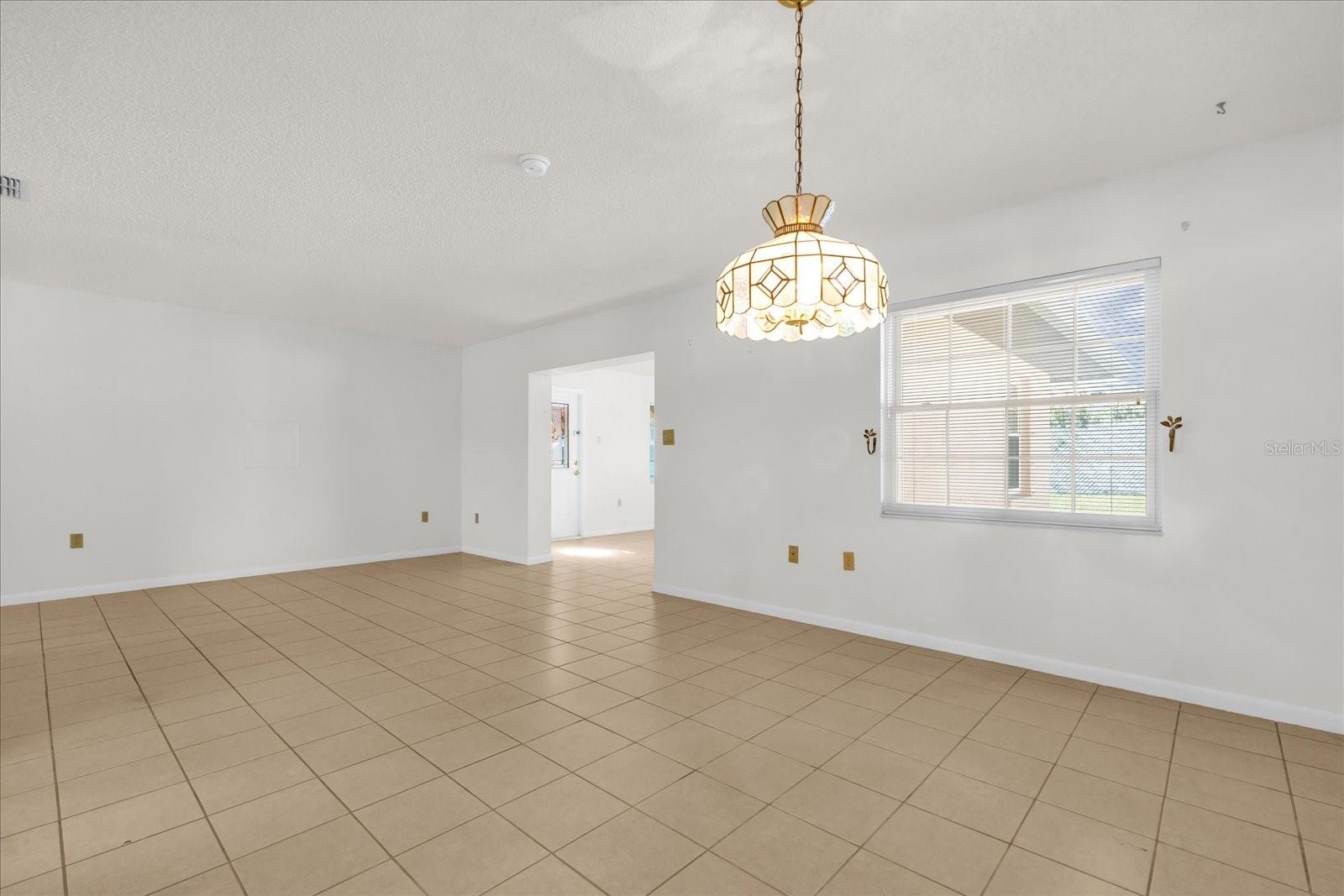 CRESCENT ESTATES SUB 1 - Residential