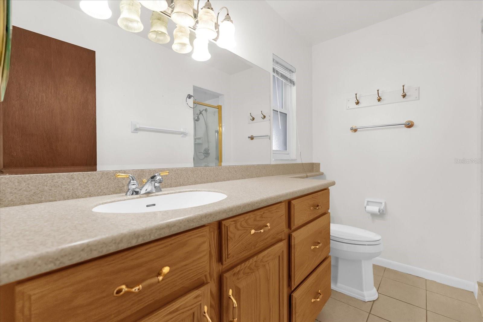 CRESCENT ESTATES SUB 1 - Residential