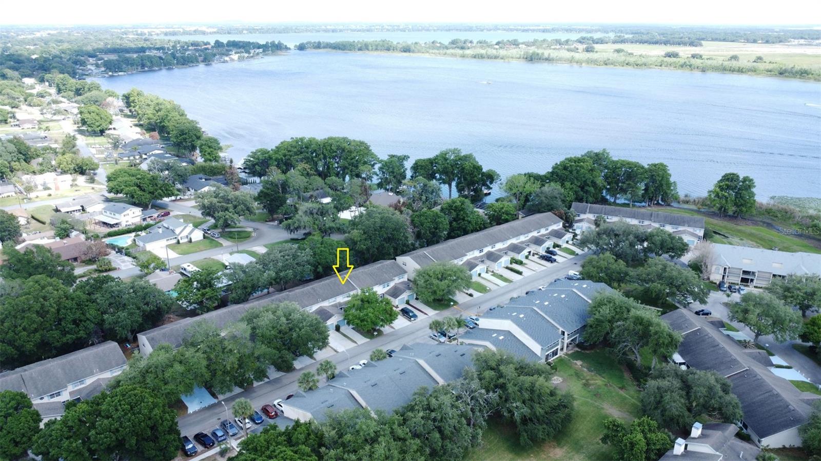 TOWNHOUSES AT PARK LAKE - Residential