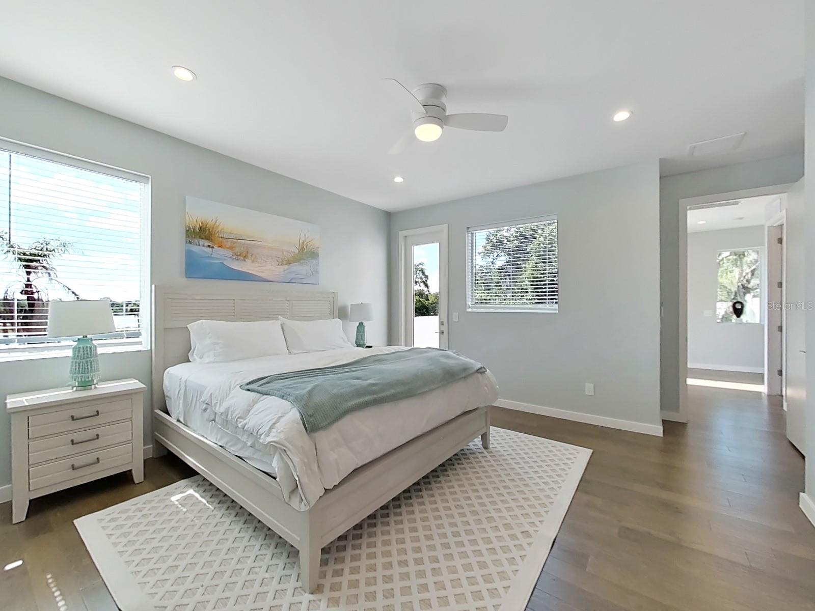 RIVERVIEW OAKS TWNHMS - Residential